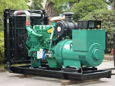 沁园街道710kw康明斯柴油发电机组